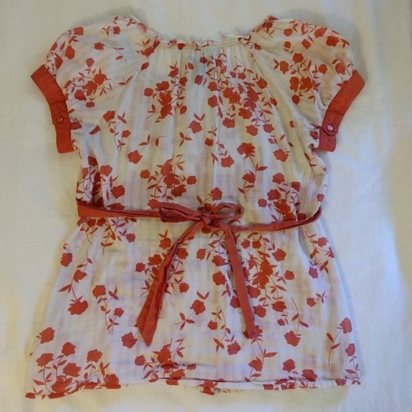 Hilard & Hanson Short Sleeve Blouse - Picture 2 of 4